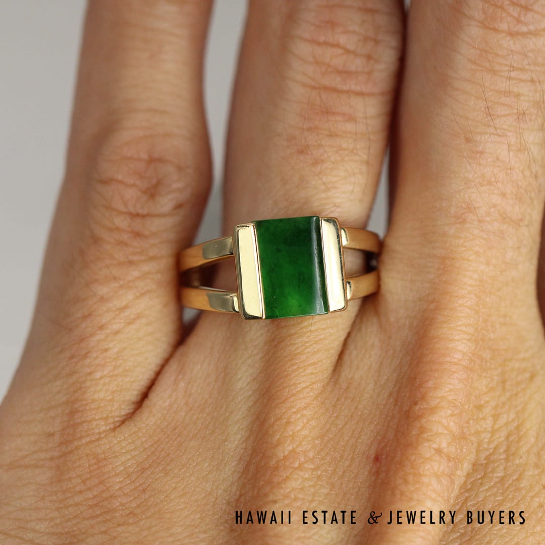 GIA Omphacite Green Jade 14K Yellow Gold Ring SIZE 6 - Image 3