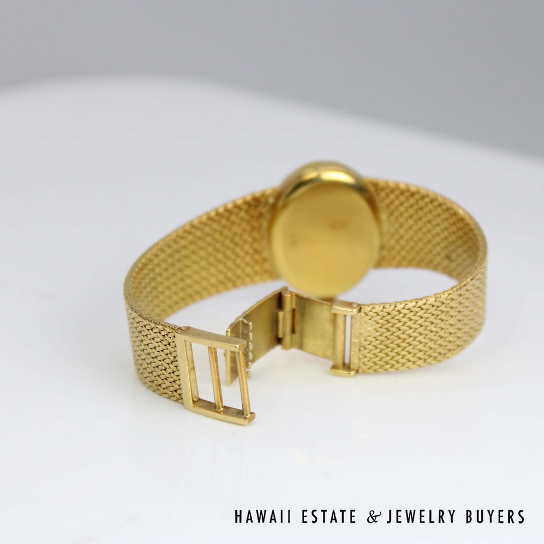 Corum Ladies 18k Yellow Gold Watch with MOP Dial Manual - Image 12