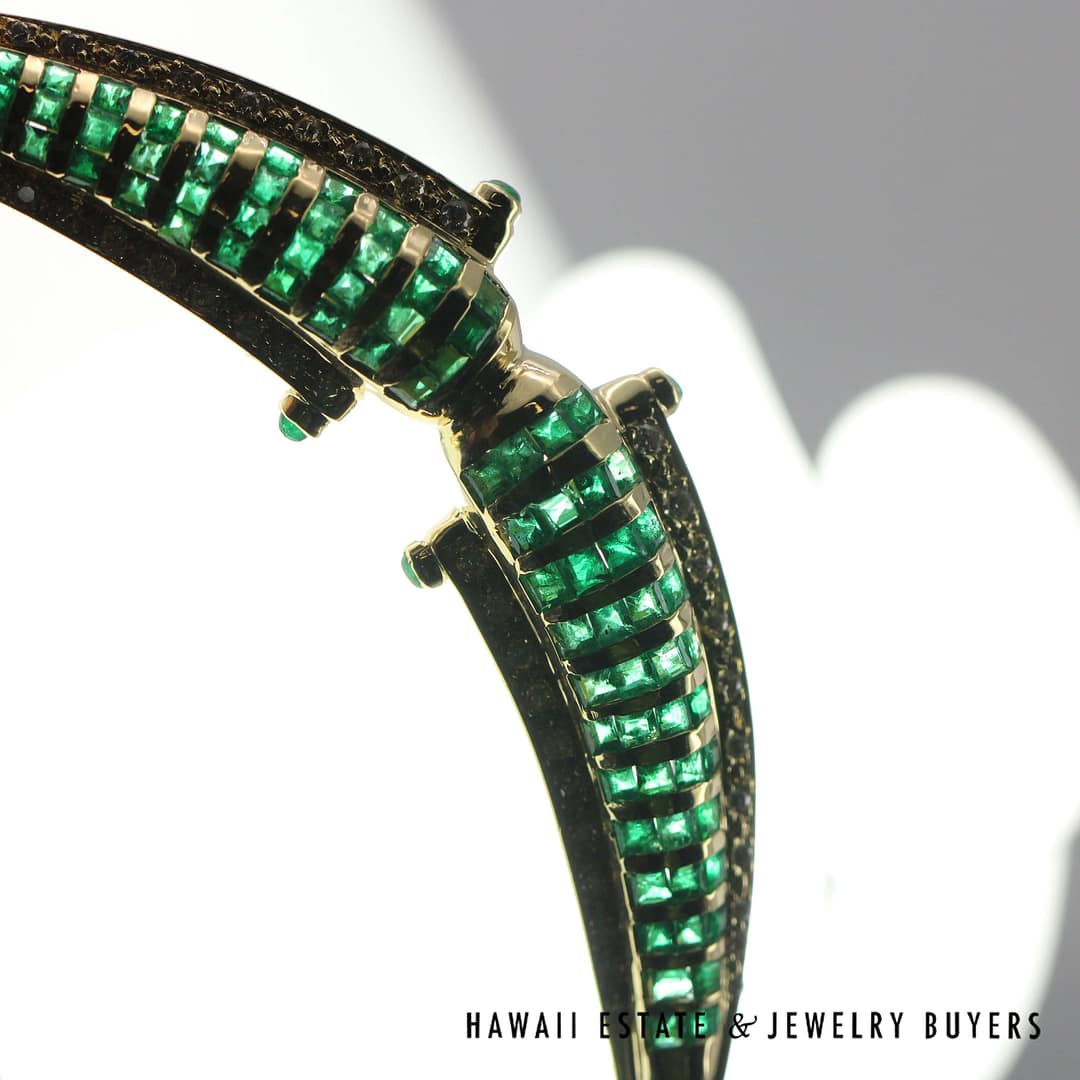 67g 18KYG 4ctw EMERALD 1ctw DIAMOND CLEOPATRA STYLE NECKLACE 16.5" - Image 9