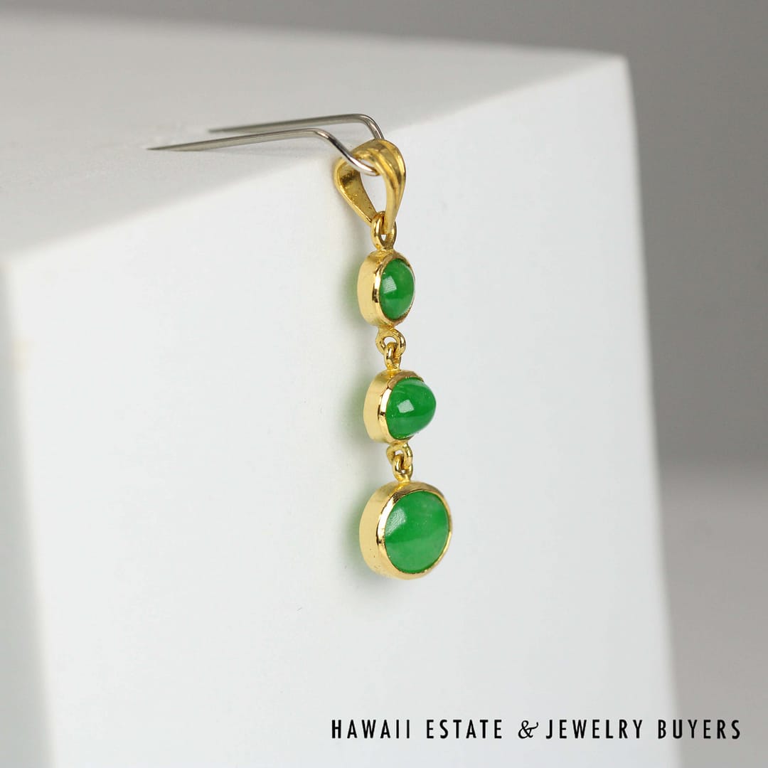 GIA Type A Green Jade Pendant 22k Yellow Gold Measures 1.25 Inch - Image 2