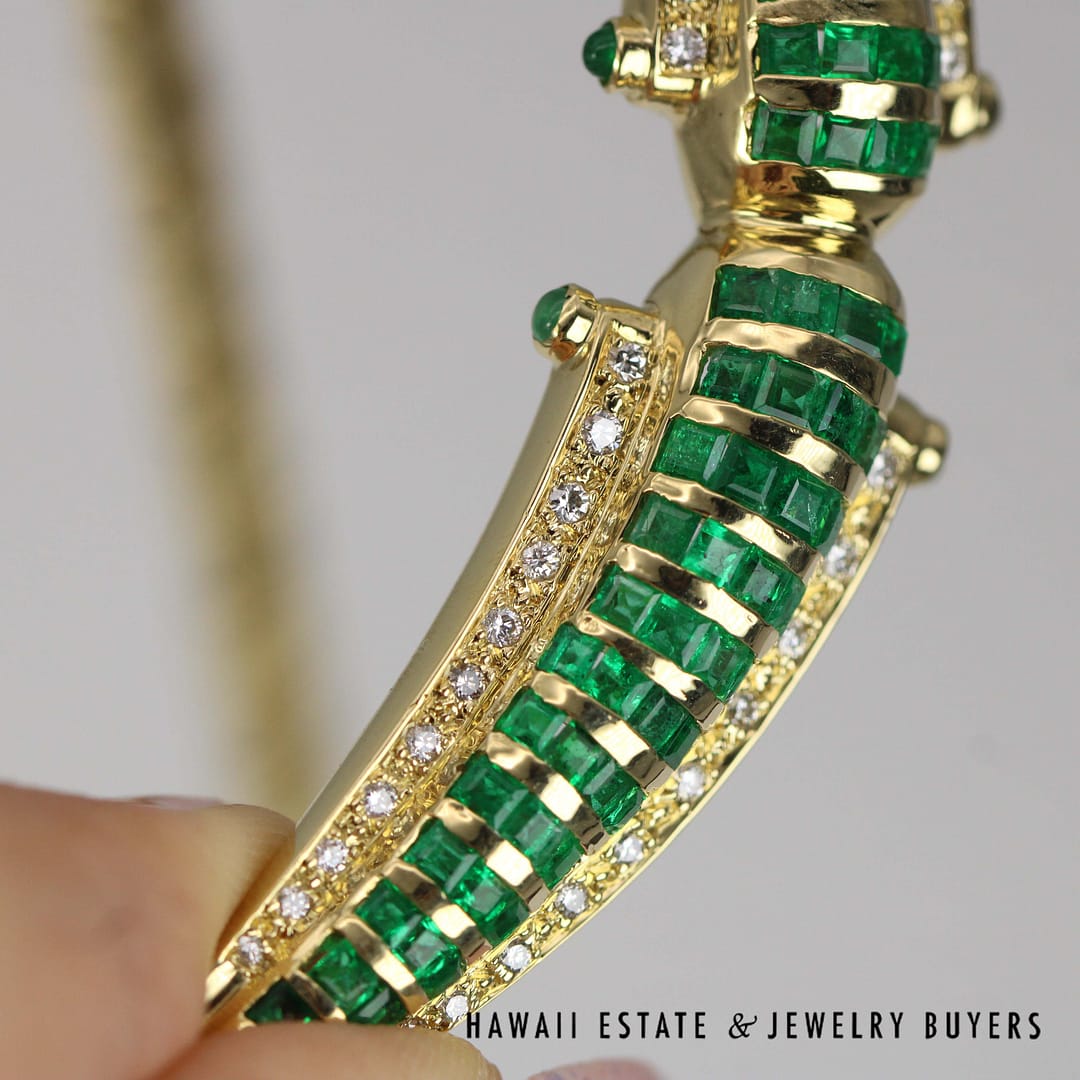 67g 18KYG 4ctw EMERALD 1ctw DIAMOND CLEOPATRA STYLE NECKLACE 16.5" - Image 4