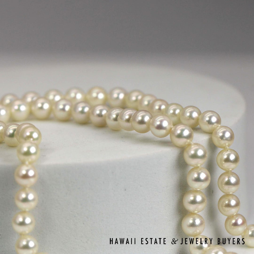 Mikimoto 5.5-6mm Cultured Pearl Strand 18k Yellow Gold Clasp
