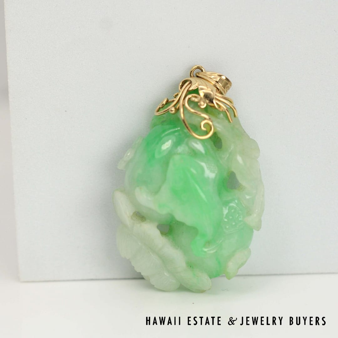GIA Moss in Snow Jade Carved Frog 32.3g 14KYG Pendant Measures 48