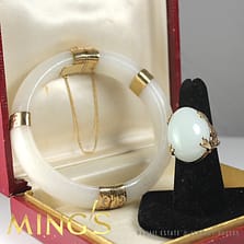MING'S HAWAII WHITE JADE 14K YELLOW GOLD HINGED BANGLE BRACELET & RING SIZE 6.5