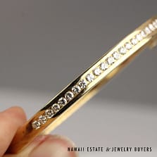 1.5ctw Diamond Channel Set Hinged 14K Yellow Gold Bangle Bracelet Size 6.5