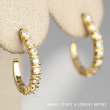3.4g 10KYG 0.70ctw HI I2 Diamond Hoop Earrings