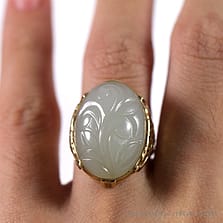 MING'S HAWAII PALE GREEN JADE FLORAL CARVED CABOCHON 14K YELLOW GOLD RING SZ 4