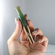 VINTAGE JADE 1CTW NATURAL DIAMOND 18K YELLOW GOLD CIGARETTE HOLDER