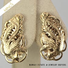 MING'S RARE CARVED PHOENIX 6.3g 14K YELLOW GOLD CLIP EARRINGS