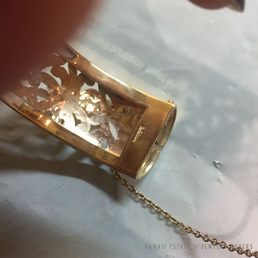 RARE MING'S HAWAII FOUR SEASONS FLOWER 14K YELLOW GOLD 20MM WIDE HINGED BANGLE BRACELET - Image 3