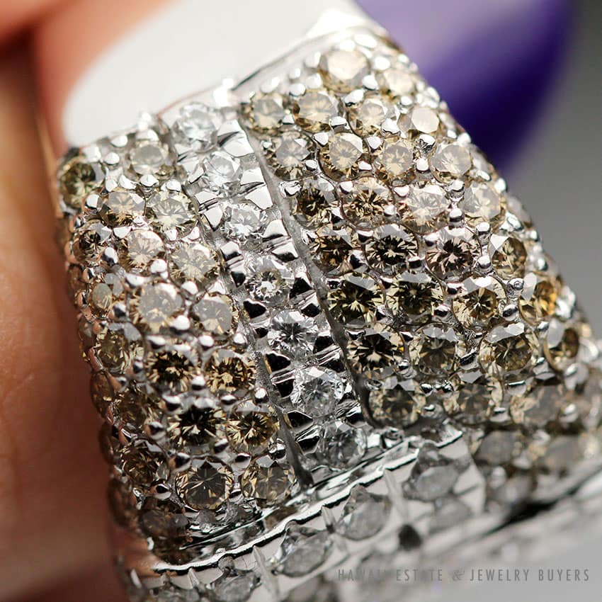 LE VIAN CHOCOLATE DIAMOND 3.23CTW RED CARPET WIDE BAND 18K WHITE GOLD RING - Image 3