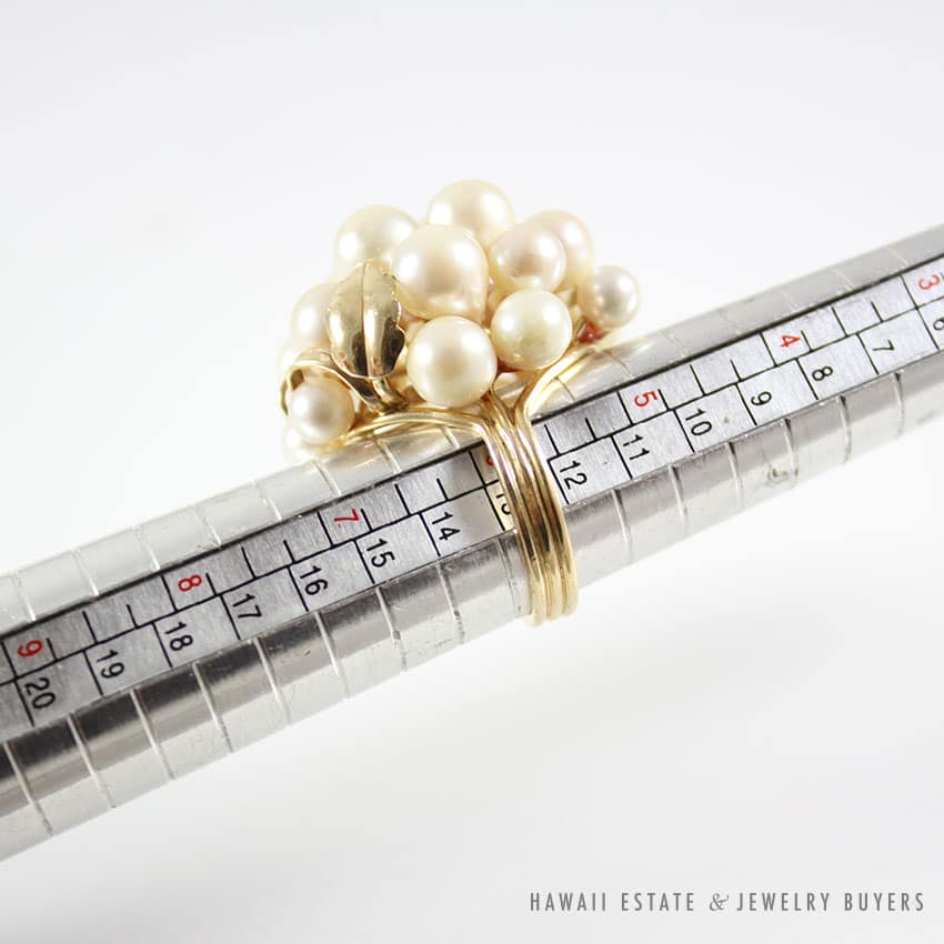 MING'S HAWAII WHITE PEARL CLUSTER 14K YELLOW GOLD RING (SZ 5.75) - Image 4