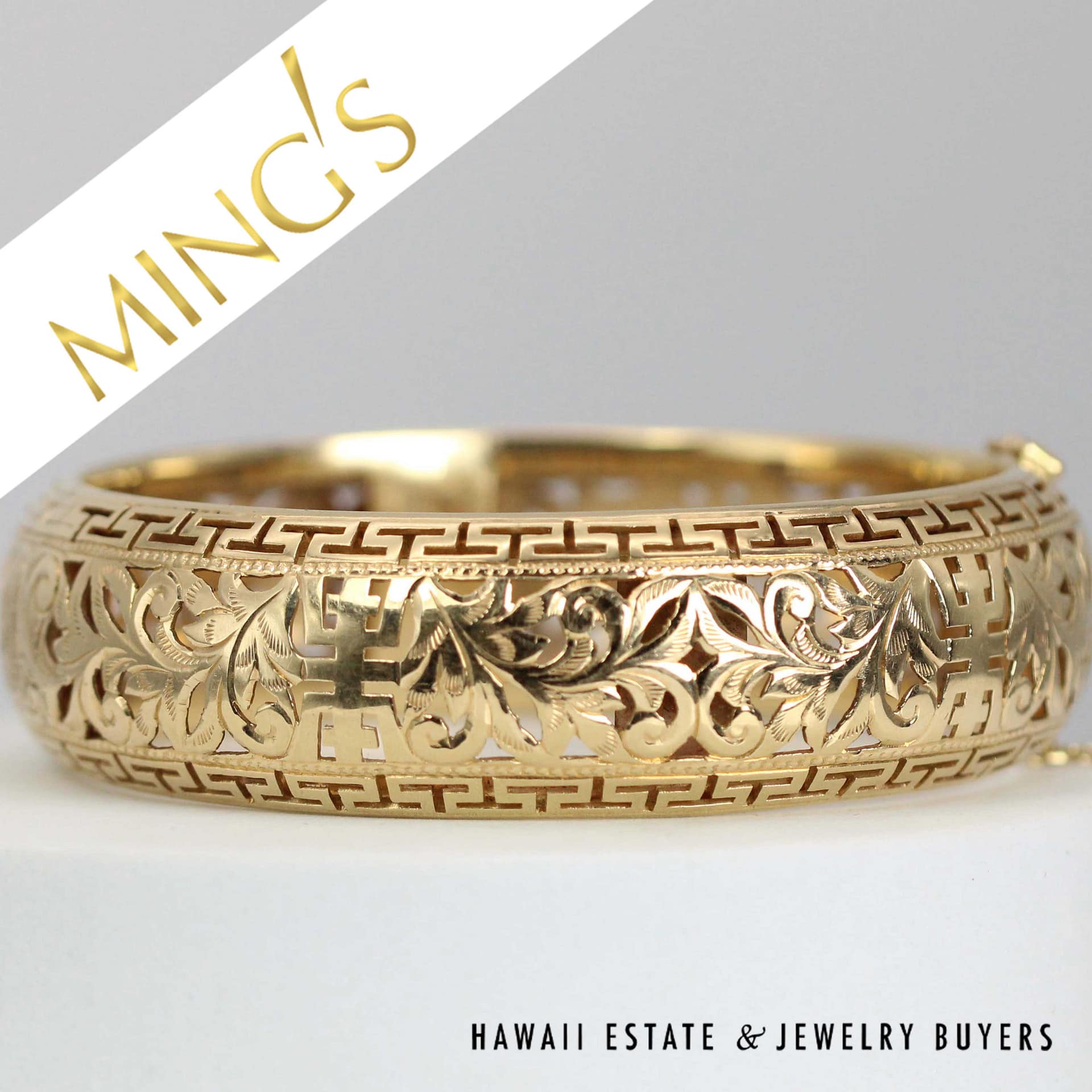 Ming's Rare 20mm Shou 14K Yellow Gold Hinged Bangle Bracelet Like