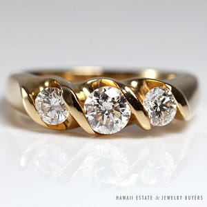 0.92CTW Diamond Past Present Future Three Stone 14K Yellow Gold Ring Size 6