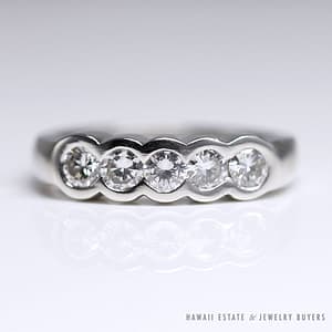 1CTW 5 Stone Diamond F VS Semi Bezel Set Scalloped Platinum Ring (SZ 9)